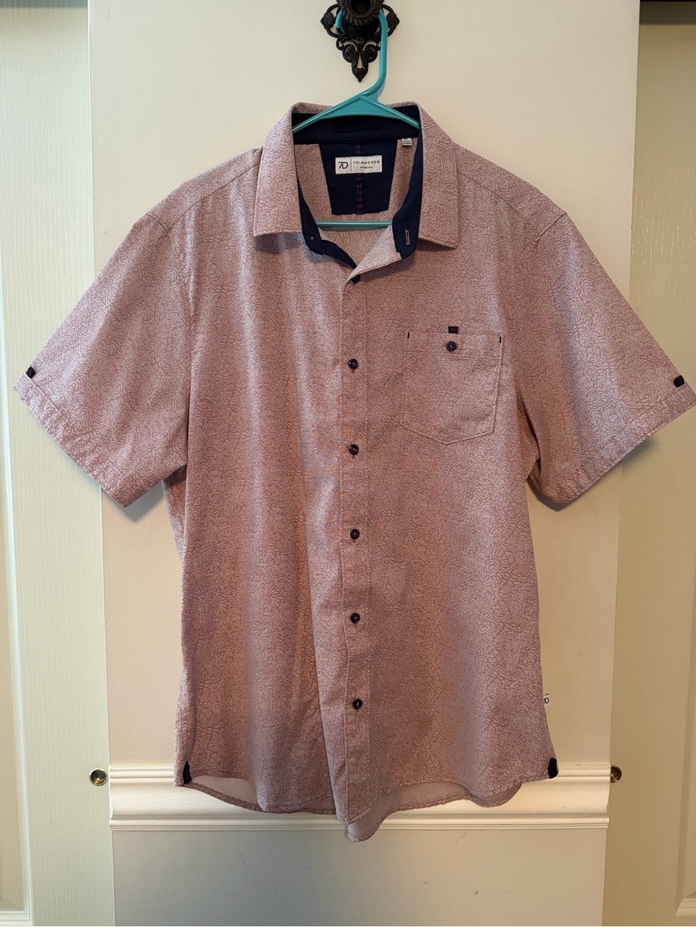 **NWOT 7 Diamonds Men's Short Sleeve Button-Up Shirt
